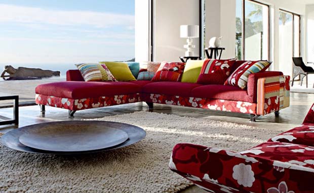 red_furniture 2