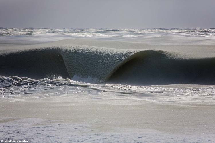 frozen-waves2