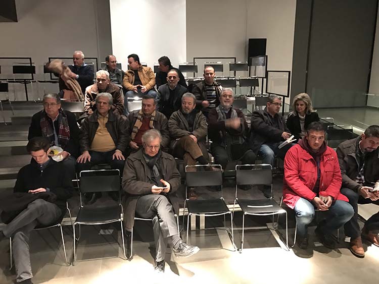 papakonstantinou-larissa3