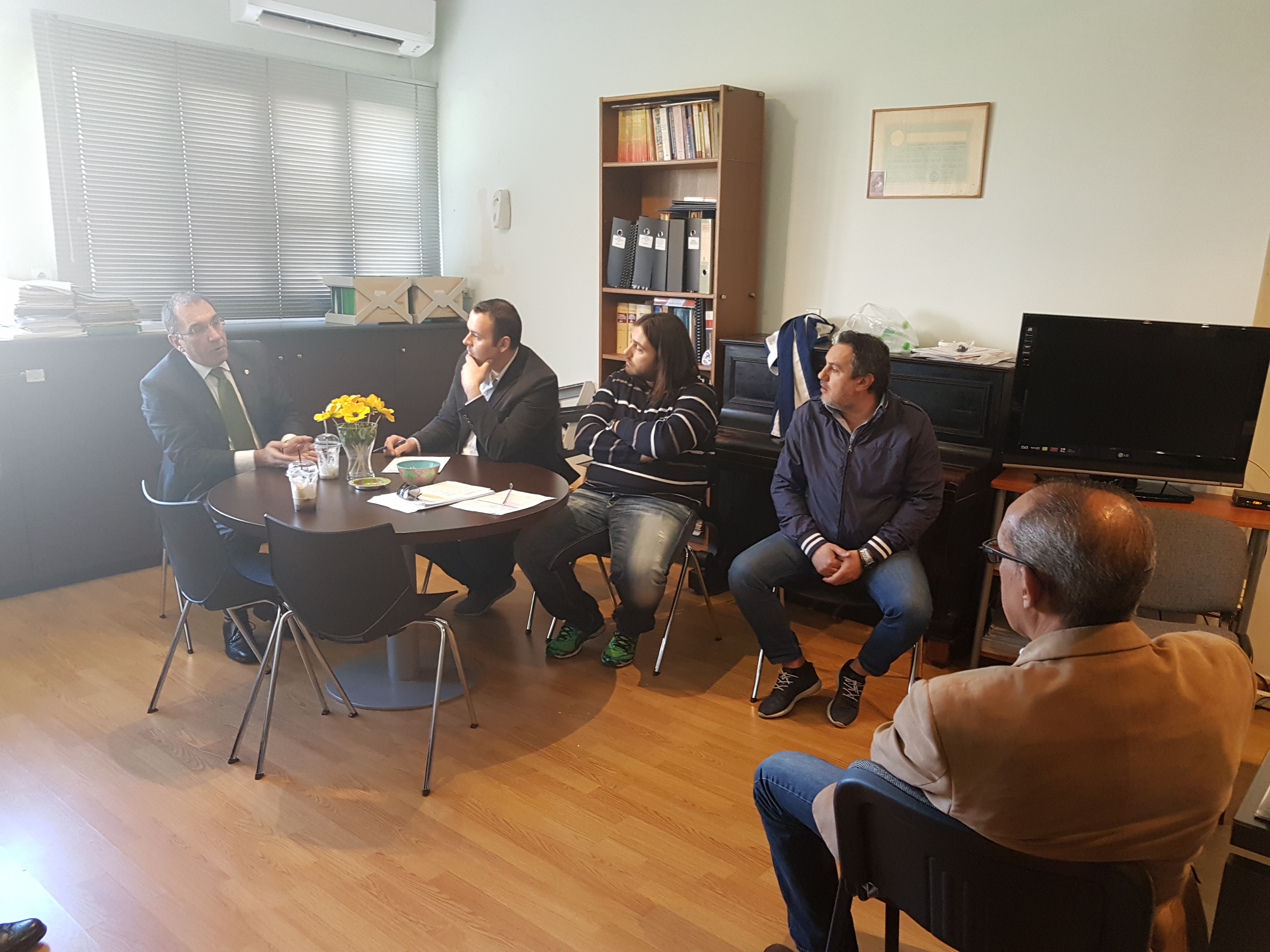 Φωτογραφίες: Επίσκεψη του Δημήτρη Καμμένου στις φυλακές Κορυδαλλού Φωτογραφίες: Επίσκεψη του Δημήτρη Καμμένου στις φυλακές Κορυδαλλού