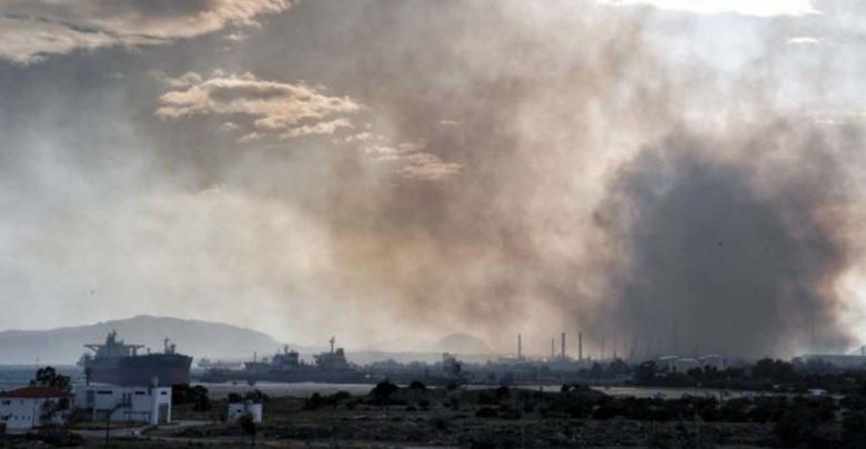 Εκκενώνονται οικισμοί στους Αγίους Θεοδώρους Εκκενώνονται οικισμοί στους Αγίους Θεοδώρους