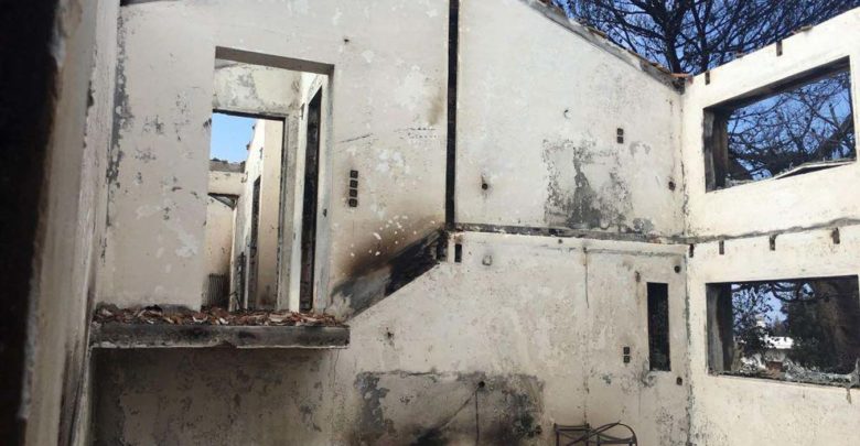 Συγκλονίζει η κρητικιά που έμεινε μέχρι τέλους δίπλα στον άρρωστο άντρα της Συγκλονίζει η κρητικιά που έμεινε μέχρι τέλους δίπλα στον άρρωστο άντρα της