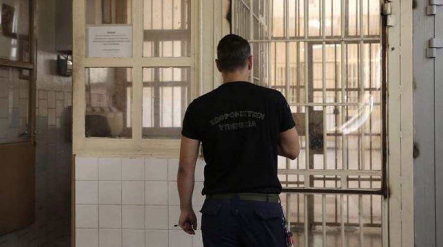 Συνελήφθη ταξιτζής - Τα τσιγάρα έκρυβαν ηρωίνη Συνελήφθη ταξιτζής - Τα τσιγάρα έκρυβαν ηρωίνη