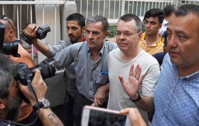 Νέα προσφυγή του αμερικανού πάστορα σε τουρκικό δικαστήριο Νέα προσφυγή του αμερικανού πάστορα σε τουρκικό δικαστήριο