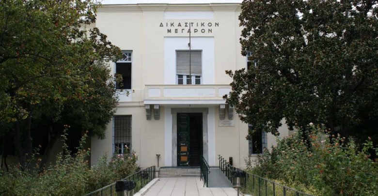 Αύριο θα απολογηθεί ο 80χρονος που σκότωσε τη σύζυγό του στον Βόλο Αύριο θα απολογηθεί ο 80χρονος που σκότωσε τη σύζυγό του στον Βόλο