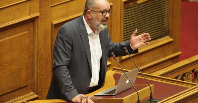 Μπαργιώτας: Οικογενειακός Γιατρός και Πρωτοβάθμια Φροντίδα Υγείας: Κακή Ιδέα, Λάθος εφαρμογή Μπαργιώτας: Οικογενειακός Γιατρός και Πρωτοβάθμια Φροντίδα Υγείας: Κακή Ιδέα, Λάθος εφαρμογή