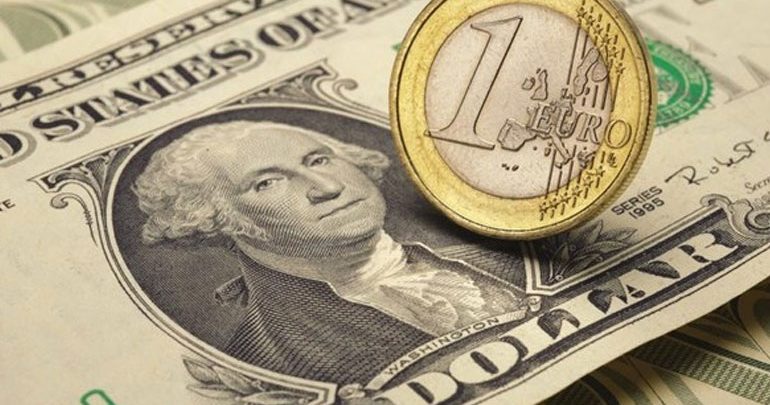 Ενισχύεται το ευρώ στην αγορά συναλλάγματος Ενισχύεται το ευρώ στην αγορά συναλλάγματος