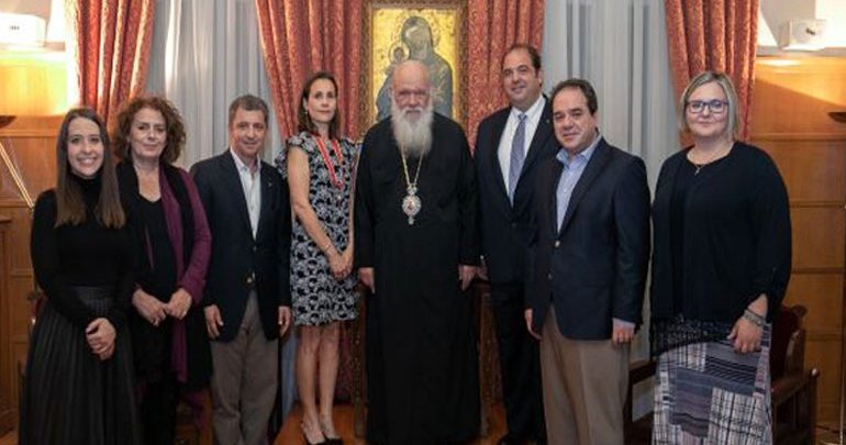 Ο Αρχιεπίσκοπος Ιερώνυμος τίμησε τη μνήμη του ομογενή Ιωάννη Σαντίκου Ο Αρχιεπίσκοπος Ιερώνυμος τίμησε τη μνήμη του ομογενή Ιωάννη Σαντίκου