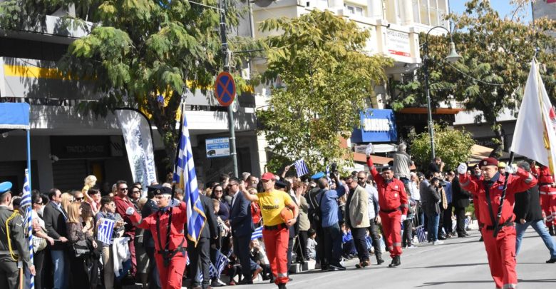 Δείτε όλη τη μαθητική και στρατιωτική παρέλαση της Λάρισας σε φωτογραφίες (270 pics) Δείτε όλη τη μαθητική και στρατιωτική παρέλαση της Λάρισας σε φωτογραφίες (270 pics)