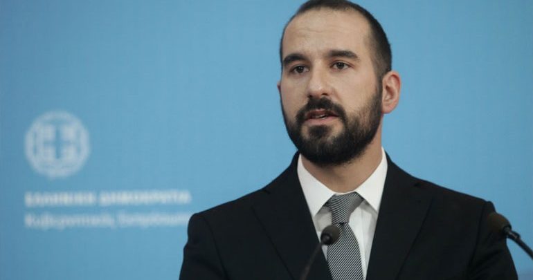 Τζανακόπουλος: Δεν υπάρχει ζήτημα αναδρομικών διεκδικήσεων Τζανακόπουλος: Δεν υπάρχει ζήτημα αναδρομικών διεκδικήσεων