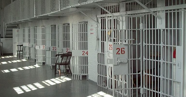 Βρετανία: Κύπριος ακτιβιστής φυλακίστηκε για τον αγώνα του για το περιβάλλον Βρετανία: Κύπριος ακτιβιστής φυλακίστηκε για τον αγώνα του για το περιβάλλον