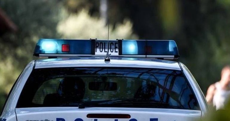 Νέα επίθεση σε περιπολικό στην Καλλιθέα - Μία σύλληψη Νέα επίθεση σε περιπολικό στην Καλλιθέα - Μία σύλληψη