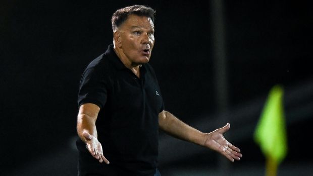 Κούγιας: "Όλοι μαζί, χωρίς επαγγελματίες αλήτες και κακοποιούς" Κούγιας: "Όλοι μαζί, χωρίς επαγγελματίες αλήτες και κακοποιούς"