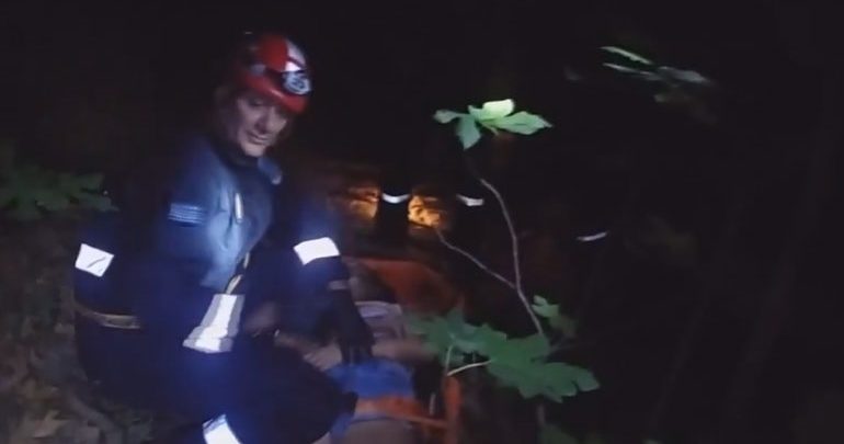 Κρήτη: Καρέ καρέ η επιχείρηση διάσωσης της 25χρονης στο φαράγγι του Ρίχτη Κρήτη: Καρέ καρέ η επιχείρηση διάσωσης της 25χρονης στο φαράγγι του Ρίχτη
