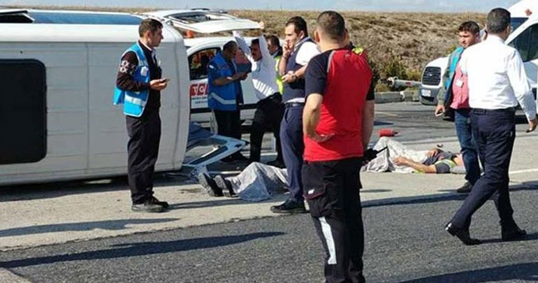 Σύγκρουση οχημάτων στο αεροδρόμιο Κωνσταντινούπολης - Εννέα τραυματίες Σύγκρουση οχημάτων στο αεροδρόμιο Κωνσταντινούπολης - Εννέα τραυματίες