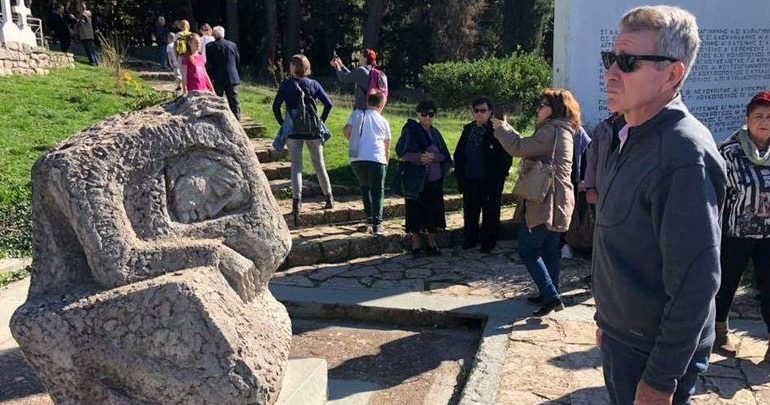 Τζ. Πάιατ: Εκδρομή στα Καλάβρυτα με τον οδοντωτό Τζ. Πάιατ: Εκδρομή στα Καλάβρυτα με τον οδοντωτό