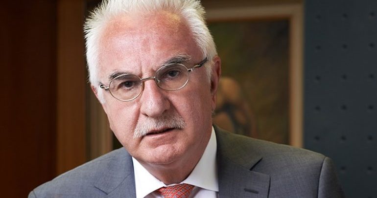 Fashion Elevate show: Λαμπερή εκδήλωση με τιμώμενο πρόσωπο τον Γ. Τσούκαλη Fashion Elevate show: Λαμπερή εκδήλωση με τιμώμενο πρόσωπο τον Γ. Τσούκαλη