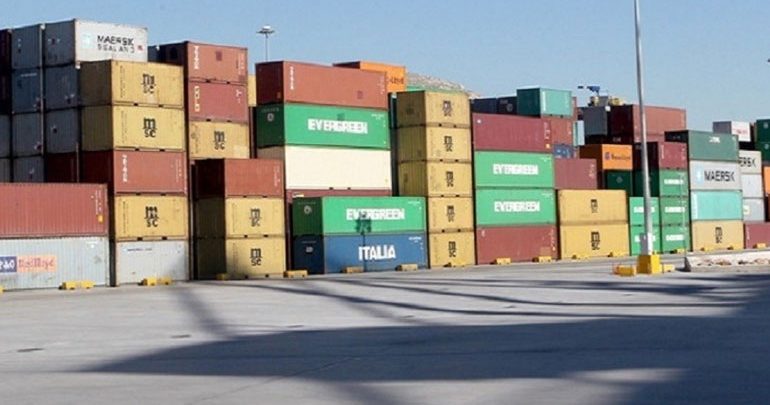 Aπαγορεύθηκε η εισαγωγή 225 τόνων ζωοτροφών στο τελωνείο του Πειραιά Aπαγορεύθηκε η εισαγωγή 225 τόνων ζωοτροφών στο τελωνείο του Πειραιά