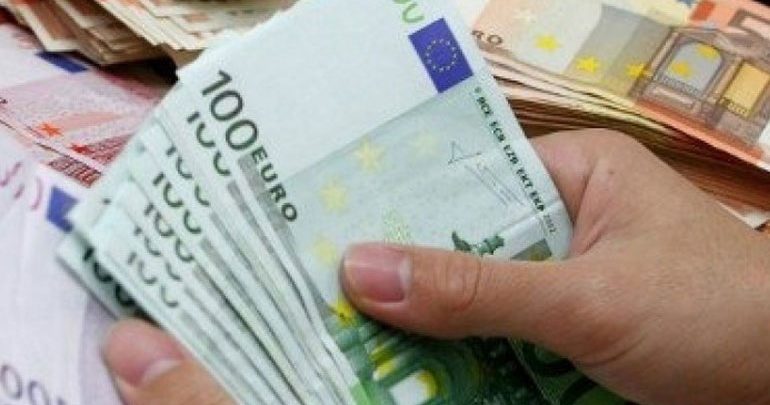 Ρόδος: Στο εδώλιο εννέα άτομα για υπεξαίρεση 6 εκατ. ευρώ στην ΑΤΕ Καρπάθου Ρόδος: Στο εδώλιο εννέα άτομα για υπεξαίρεση 6 εκατ. ευρώ στην ΑΤΕ Καρπάθου