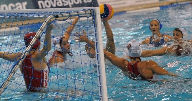 Πόλο: Νίκησε ο Ολυμπιακός, κράτησε τη διαφορά η Βουλιαγμένη Πόλο: Νίκησε ο Ολυμπιακός, κράτησε τη διαφορά η Βουλιαγμένη