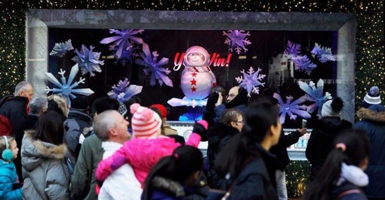 Φρενίτιδα στις ΗΠΑ για την Black Friday παρά το τσουχτερό κρύο Φρενίτιδα στις ΗΠΑ για την Black Friday παρά το τσουχτερό κρύο