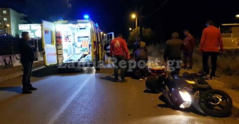 Αδέσποτα προκάλεσαν τροχαίο με μηχανάκι - Τραυματίστηκε ο πατέρας γλίτωσε το κοριτσάκι Αδέσποτα προκάλεσαν τροχαίο με μηχανάκι - Τραυματίστηκε ο πατέρας γλίτωσε το κοριτσάκι