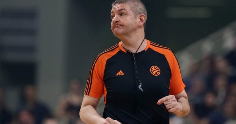 Euroleague: Αυτοί οι διαιτητές θα «σφυρίξουν» στο ματς Ζαλγκίρις-Ολυμπιακός Euroleague: Αυτοί οι διαιτητές θα «σφυρίξουν» στο ματς Ζαλγκίρις-Ολυμπιακός