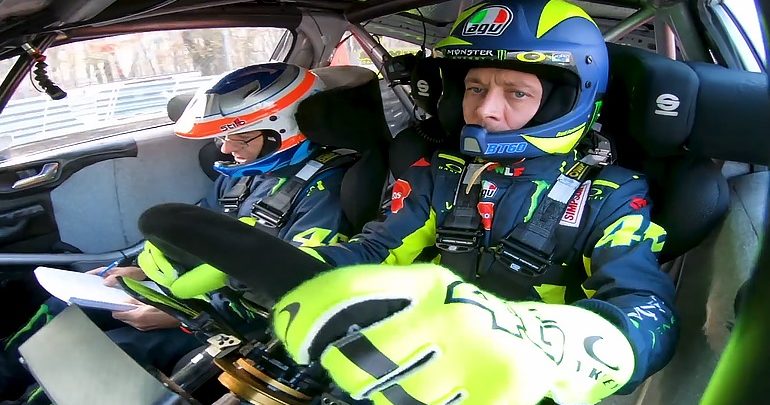 Θρίαμβος Valentino Rossi στο Monza Rally Show Θρίαμβος Valentino Rossi στο Monza Rally Show