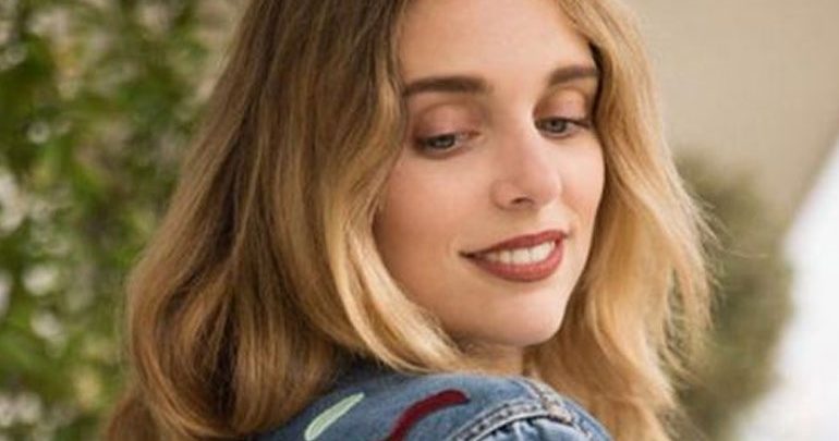 Η λαμπερή φωτογράφιση της Μαριάννας Γουλανδρή λίγο πριν τα Χριστούγεννα Η λαμπερή φωτογράφιση της Μαριάννας Γουλανδρή λίγο πριν τα Χριστούγεννα