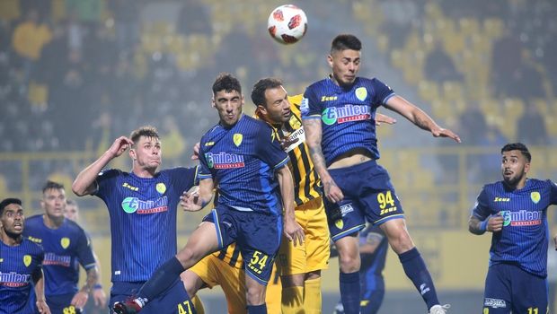 Super League: Τα γκολ και τα highlights των τριών πρώτων αγώνων της 14ης αγωνιστικής Super League: Τα γκολ και τα highlights των τριών πρώτων αγώνων της 14ης αγωνιστικής