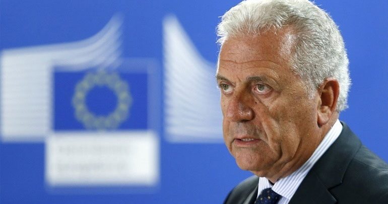 Αβραμόπουλος: Η διεθνής κοινότητα πρέπει να κάνει περισσότερα για τη Λιβύη Αβραμόπουλος: Η διεθνής κοινότητα πρέπει να κάνει περισσότερα για τη Λιβύη