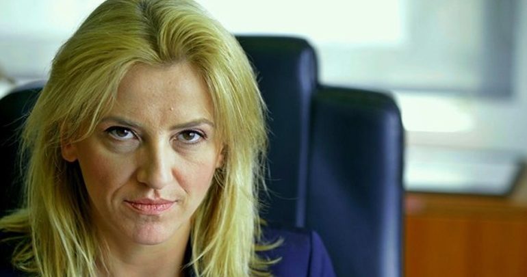 Ρένα Δούρου: Επιστροφή στις πρακτικές του “χθες” ή συνέχιση αυτών που ξεκινήσαμε στην Περιφέρεια; Ρένα Δούρου: Επιστροφή στις πρακτικές του “χθες” ή συνέχιση αυτών που ξεκινήσαμε στην Περιφέρεια;