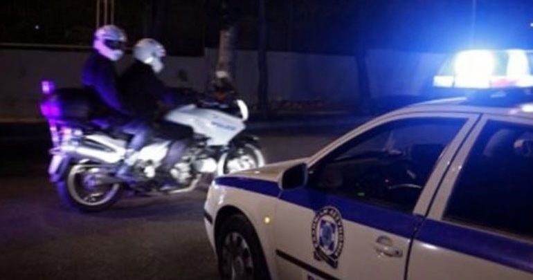 «Διπλή» ληστεία στα Εξάρχεια «Διπλή» ληστεία στα Εξάρχεια