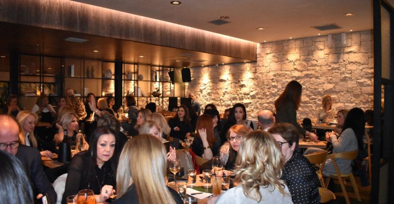 Το αδιαχώρητο στην κοπή της Πρωτοχρονιάτικης πίτας του Συλλόγου Γυναικών Λάρισας «Άλκηστις» (φωτο) Το αδιαχώρητο στην κοπή της Πρωτοχρονιάτικης πίτας του Συλλόγου Γυναικών Λάρισας «Άλκηστις» (φωτο)