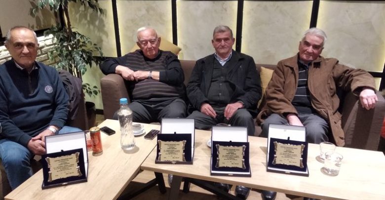 Κοπή πίτας και βραβεύσεις για το Γεωργικό Συνεταιρισμό Χάλκης (φωτό) Κοπή πίτας και βραβεύσεις για το Γεωργικό Συνεταιρισμό Χάλκης (φωτό)