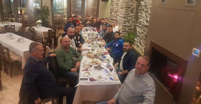 Δείπνο στον Ερμή Αγιάς Λάρισας ενόψει της δύσκολης συνέχειας Δείπνο στον Ερμή Αγιάς Λάρισας ενόψει της δύσκολης συνέχειας