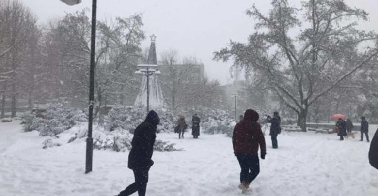 Οι χρονιές-ορόσημο που «πάγωσαν» τη Λάρισα - Πότε έρχεται νέα χιονόπτωση στην πόλη! Ο Φ. Τακούδης τα εξηγεί όλα στο onlarissa.gr Οι χρονιές-ορόσημο που «πάγωσαν» τη Λάρισα - Πότε έρχεται νέα χιονόπτωση στην πόλη! Ο Φ. Τακούδης τα εξηγεί όλα στο onlarissa.gr