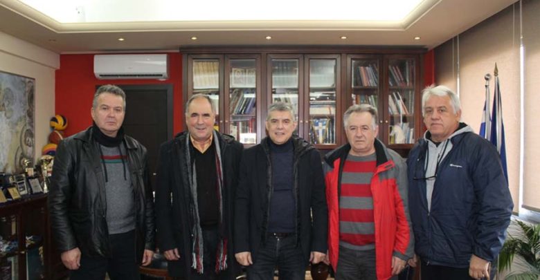 Στη Λάρισα η διεξαγωγή του Πανελληνίου Πρωταθλήματος Πυγμαχίας Στη Λάρισα η διεξαγωγή του Πανελληνίου Πρωταθλήματος Πυγμαχίας