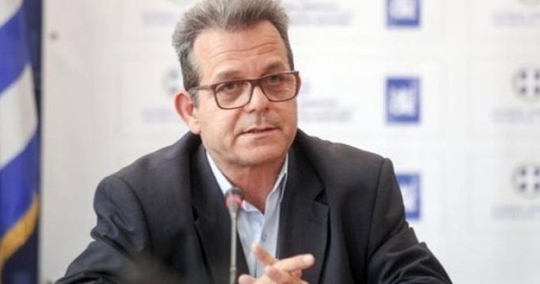 Βράβευση του ΓΓΑ Ioύλιου Συναδινού στη Θεσσαλονίκη Βράβευση του ΓΓΑ Ioύλιου Συναδινού στη Θεσσαλονίκη