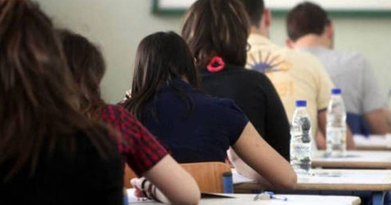 Πανελλαδικές: Το απολυτήριο θα μετρά τελικά στη διαμόρφωση των μορίων; Πανελλαδικές: Το απολυτήριο θα μετρά τελικά στη διαμόρφωση των μορίων;