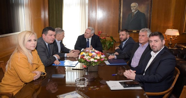 Επίκειται η μετεγκατάσταση της 32ης Ταξιαρχίας Πεζοναυτών από τον Βόλο Επίκειται η μετεγκατάσταση της 32ης Ταξιαρχίας Πεζοναυτών από τον Βόλο