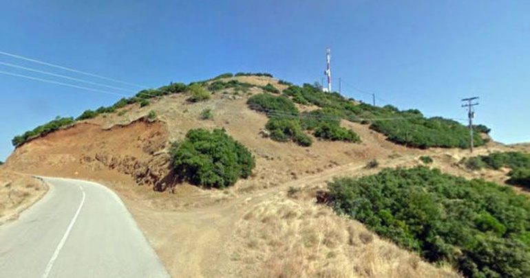 Λαμία: Κυνηγοί βρήκαν πτώμα σε δάσος, δίπλα από αυτοκίνητο Λαμία: Κυνηγοί βρήκαν πτώμα σε δάσος, δίπλα από αυτοκίνητο