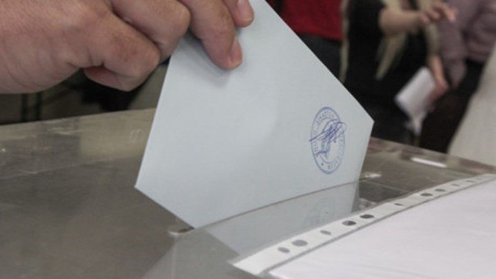 Νέα δημοσκόπηση - Δείτε τη διαφορά ΝΔ - ΣΥΡΙΖΑ Νέα δημοσκόπηση - Δείτε τη διαφορά ΝΔ - ΣΥΡΙΖΑ