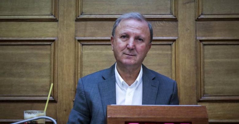 Οδηγία Μαξίμου προς βουλευτές ΣΥΡΙΖΑ: Έχουμε ακόμη εμπάργκο στον Σκάι Οδηγία Μαξίμου προς βουλευτές ΣΥΡΙΖΑ: Έχουμε ακόμη εμπάργκο στον Σκάι