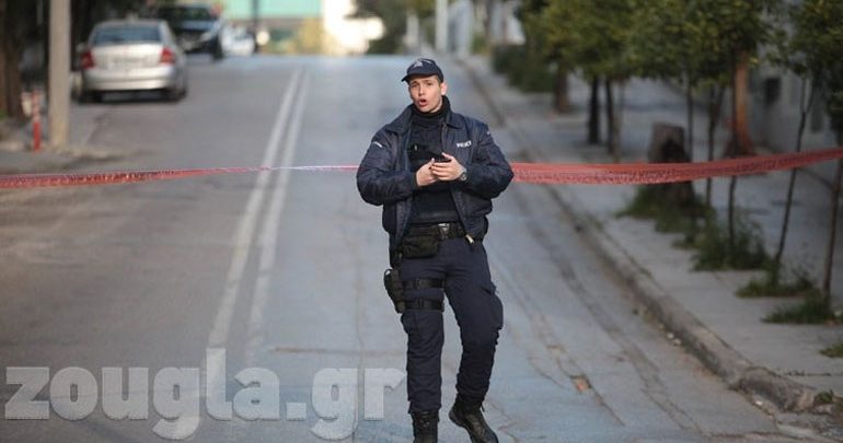 Καταγράφηκαν από κάμερες οι δράστες της επίθεσης με χειροβομβίδα στο ρωσικό προξενείο Καταγράφηκαν από κάμερες οι δράστες της επίθεσης με χειροβομβίδα στο ρωσικό προξενείο