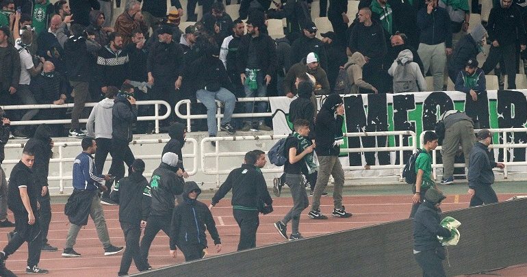 Το ντέρμπι συνεχίζεται από το 70’! Το ντέρμπι συνεχίζεται από το 70’!