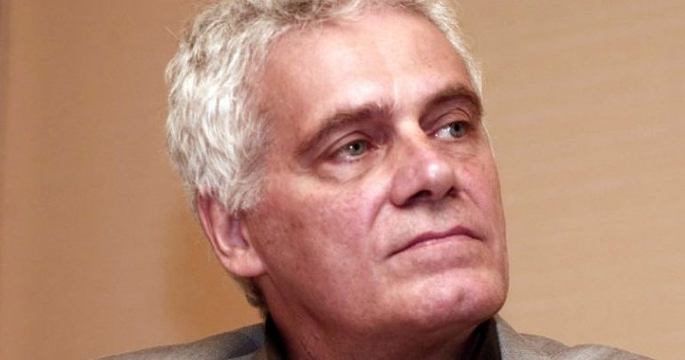 «Οι αντιδράσεις ορισμένων για τη γεωγραφική θέση του Καστελόριζου οφείλονται σε άγνοια πατριδογνωσίας» «Οι αντιδράσεις ορισμένων για τη γεωγραφική θέση του Καστελόριζου οφείλονται σε άγνοια πατριδογνωσίας»