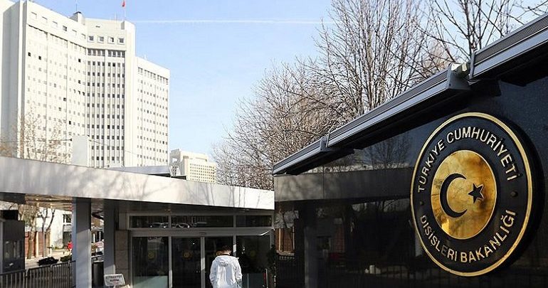 Άγκυρα: Δεν παρενοχλήσαμε το ελικόπτερο του Τσίπρα Άγκυρα: Δεν παρενοχλήσαμε το ελικόπτερο του Τσίπρα