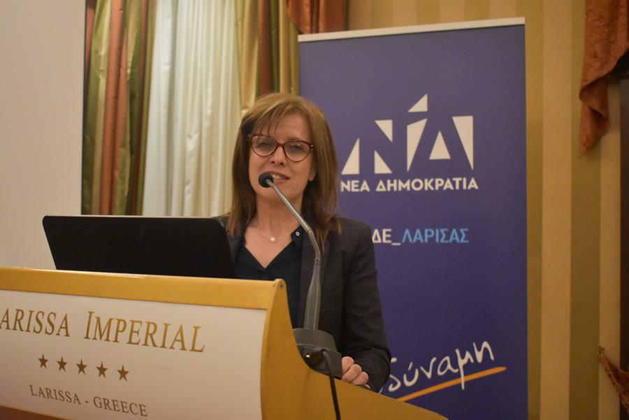 Κεραμέως από τη Λάρισα: H Παιδεία είναι η πιο σημαντική επένδυση για τη χώρα (φωτο)