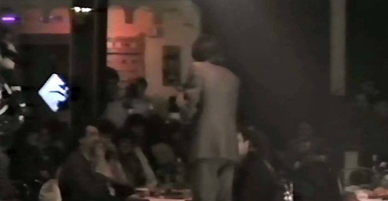 Σπάνιο βίντεο: Η διασκέδαση στη Λάρισα τη δεκαετία του '90 στο κέντρο "Μαριάννα" Σπάνιο βίντεο: Η διασκέδαση στη Λάρισα τη δεκαετία του '90 στο κέντρο "Μαριάννα"